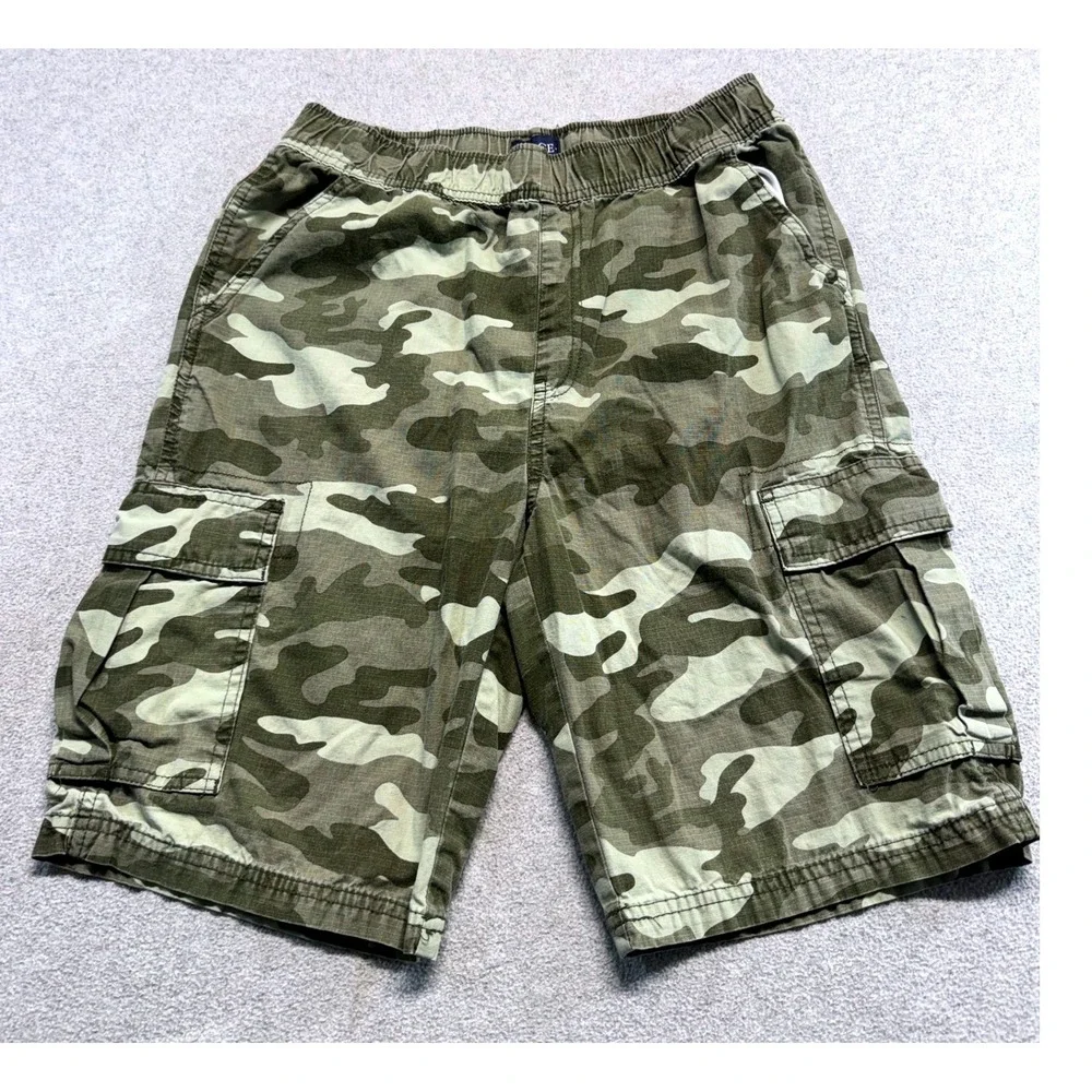 The Childrens Place Cargo Shorts Kids Size 16 Green Camo Elastic Waist Cotton